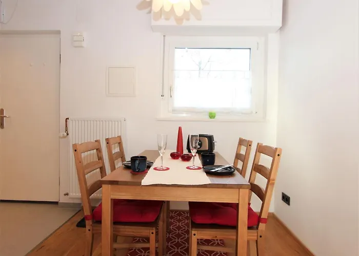 Lägenhet Am Birkenhain-1 By Interhome